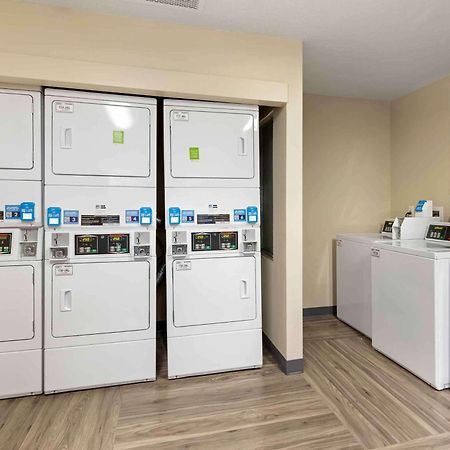 Extended Stay America Select Suites - St Louis - Airport - Central Bridgeton Eksteriør billede