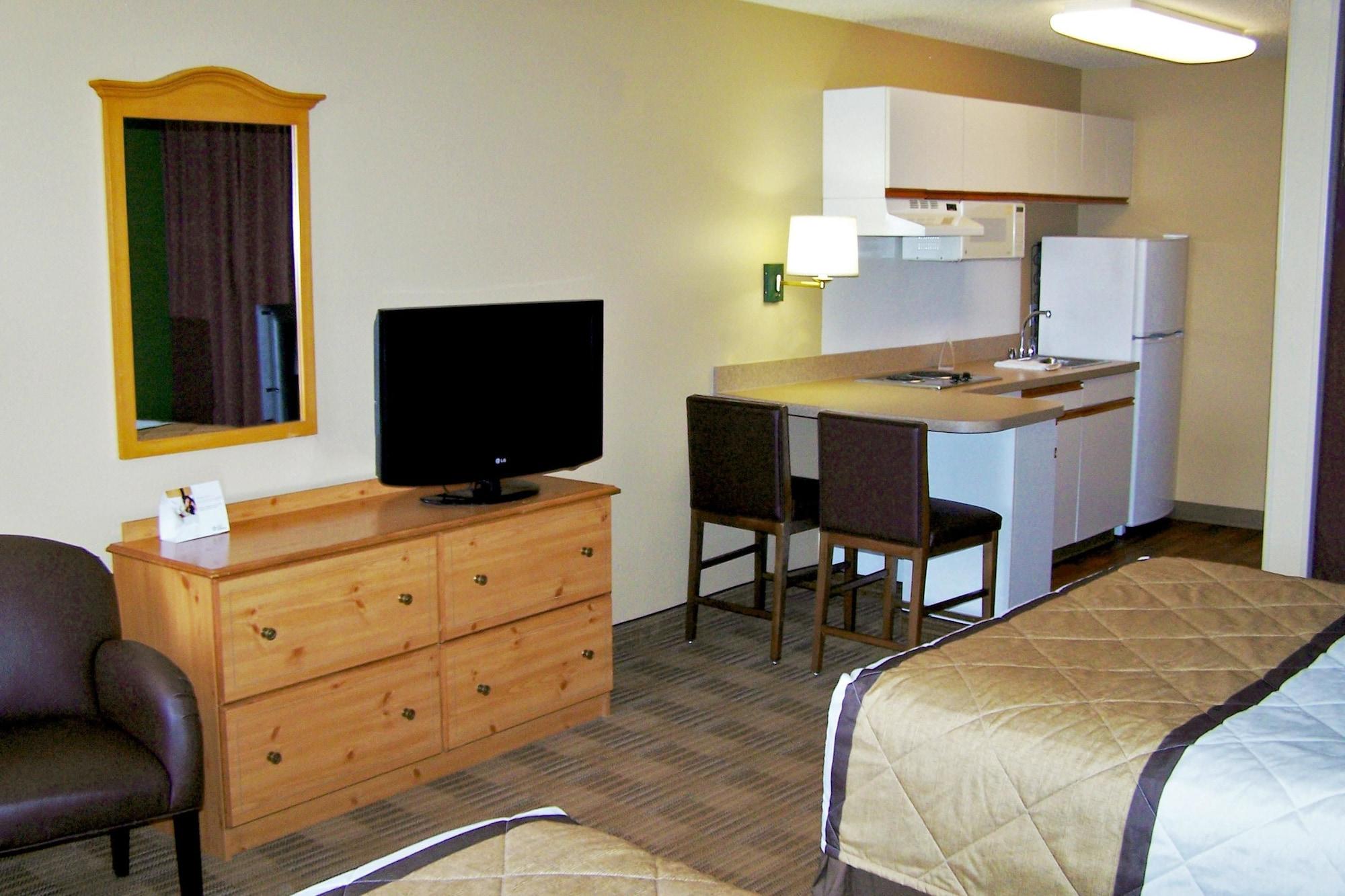 Extended Stay America Select Suites - St Louis - Airport - Central Bridgeton Eksteriør billede