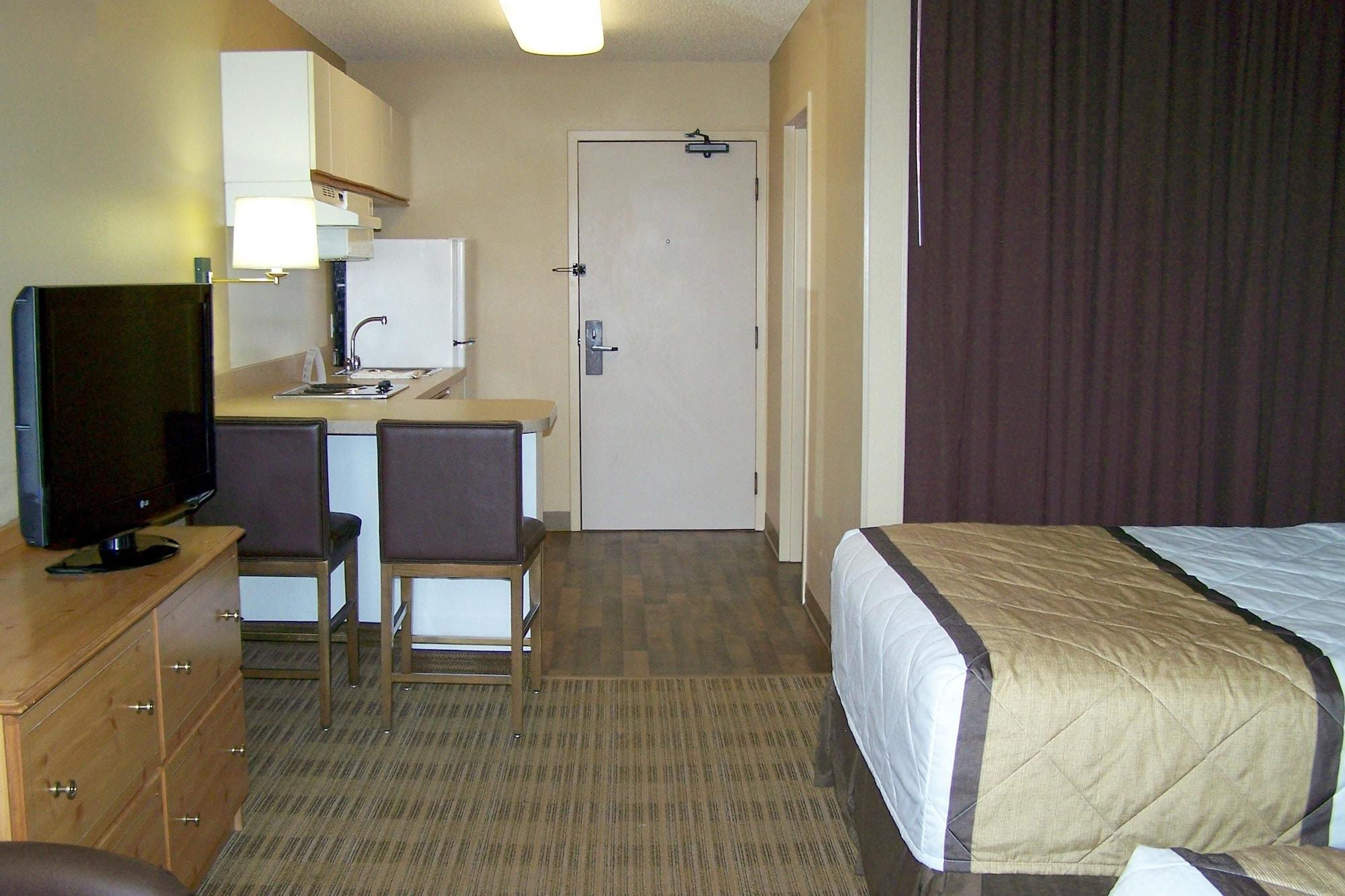 Extended Stay America Select Suites - St Louis - Airport - Central Bridgeton Eksteriør billede