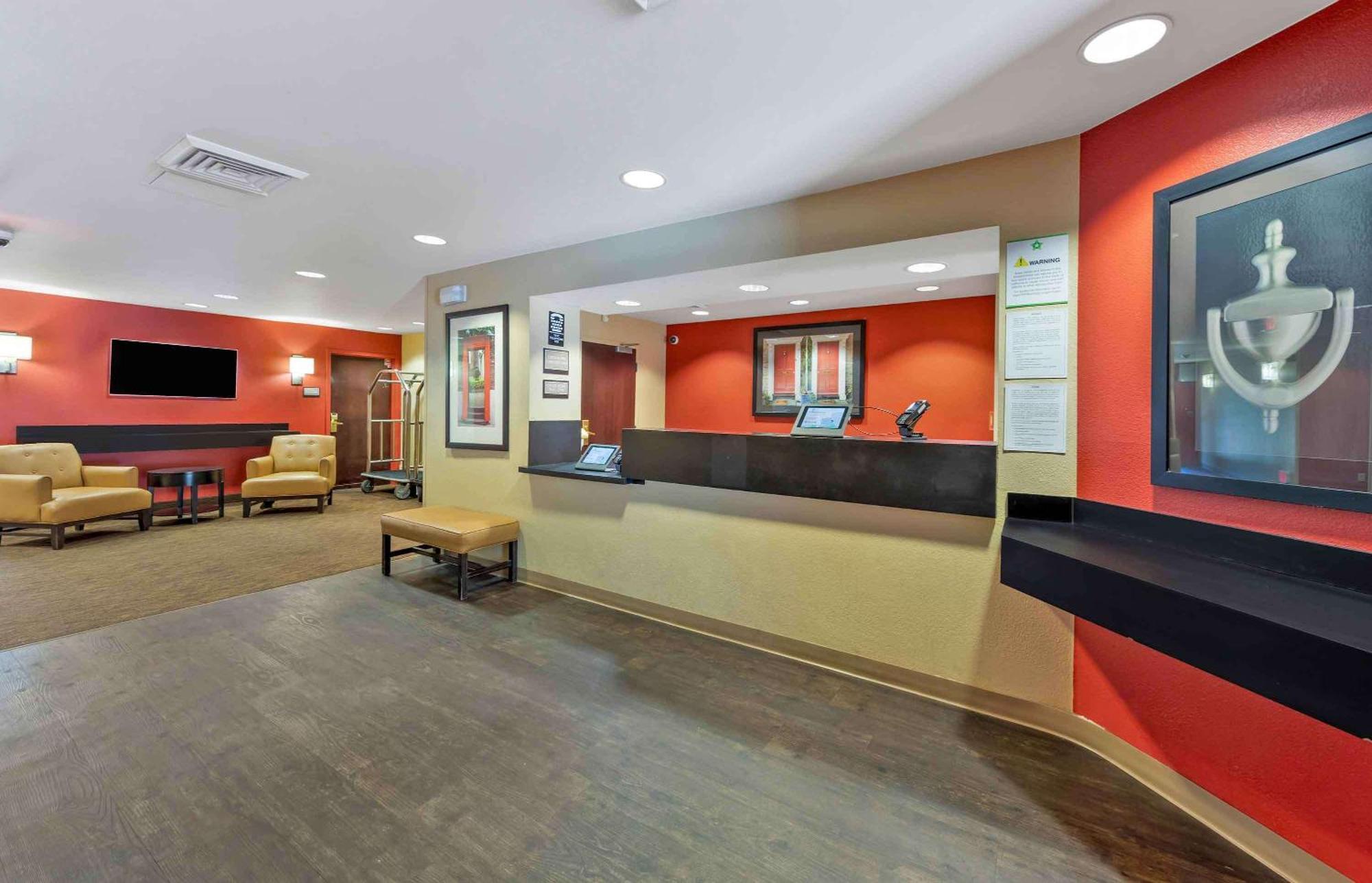 Extended Stay America Select Suites - St Louis - Airport - Central Bridgeton Eksteriør billede