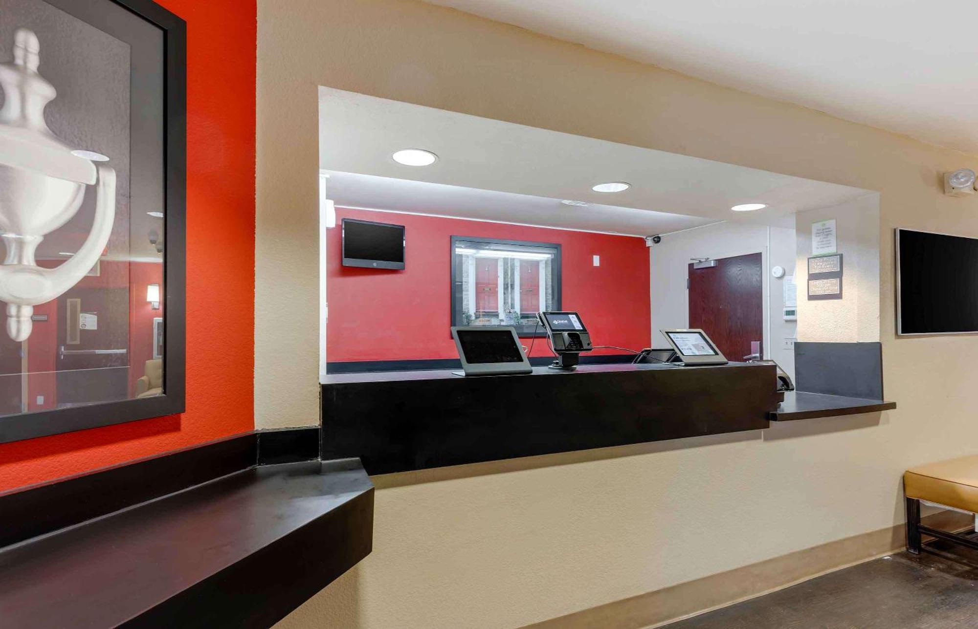 Extended Stay America Select Suites - St Louis - Airport - Central Bridgeton Eksteriør billede