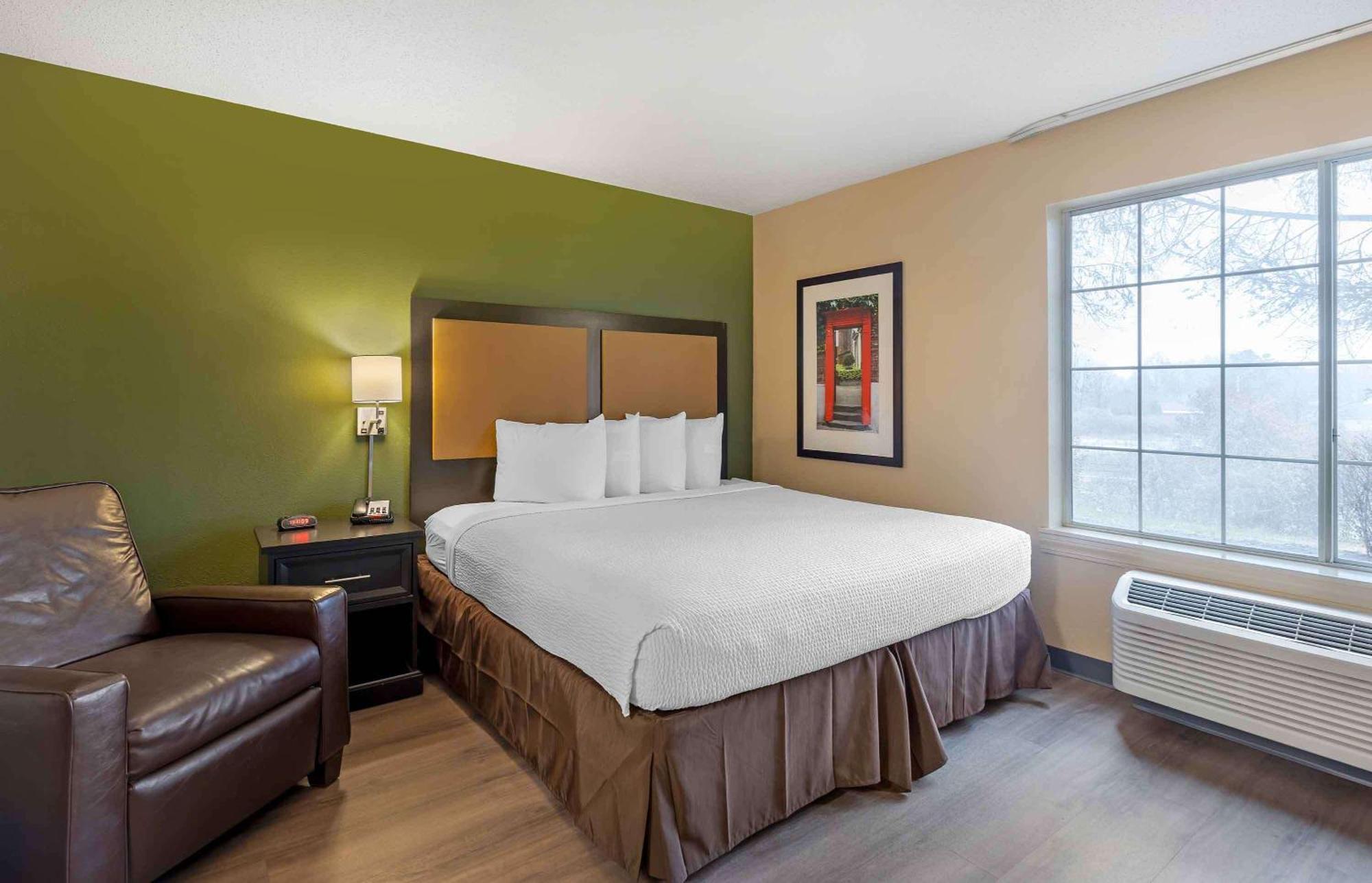 Extended Stay America Select Suites - St Louis - Airport - Central Bridgeton Eksteriør billede